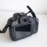 Cannon EOS 77D and accessories Image 3