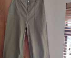 Size 16S jeans wide leg green