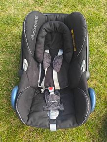 Maxi-Cosi Pebble Car Seat