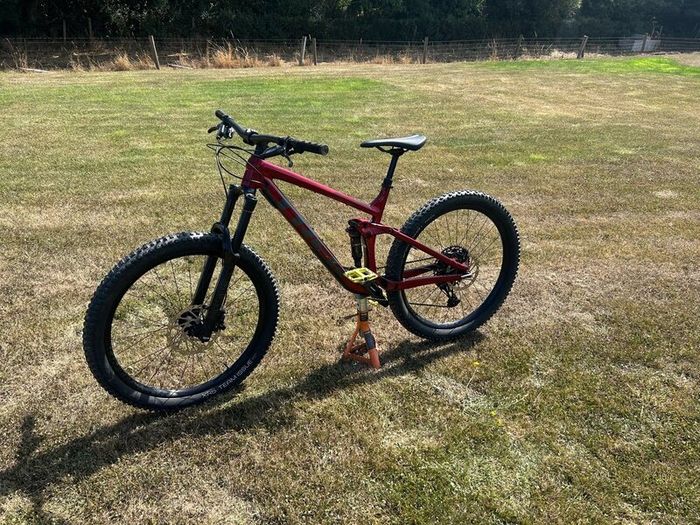 Trek Remedy 7 mountain bike