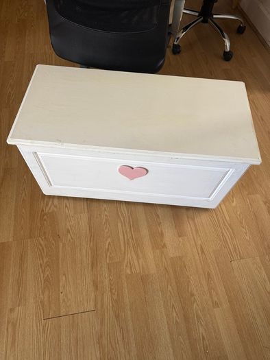 Wooden storage box