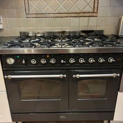 Britannia dual fuel range cooker