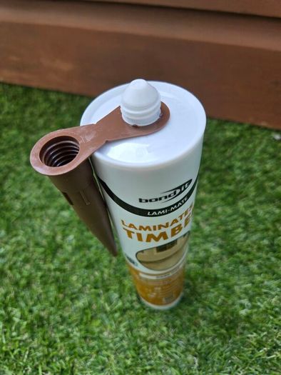 Dark oak silicone filler
