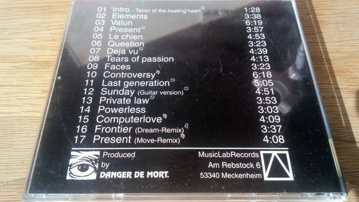 5 CD Noise/Horror /Goth/Experimental /Darkwave/Industrial /Drone Kriegsfall U /Danger De Mort/Mort Douce/Stille Volk / Ebola Reflective Shots