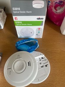 Aico EI3016 smoke alarms