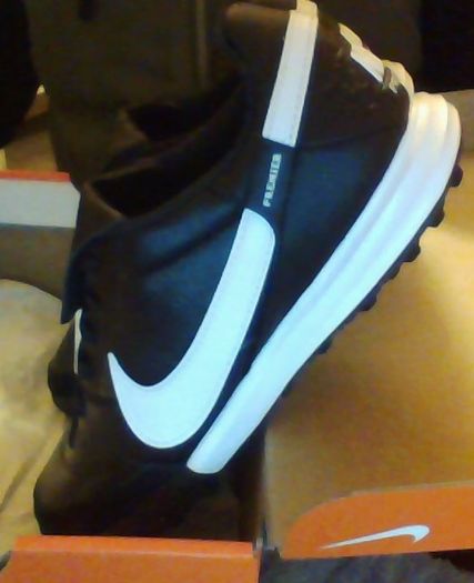 nike premier III astro turf football size 8.5