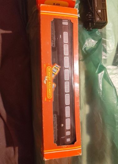 Hornby train carriages