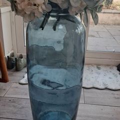 floor glass blue vase