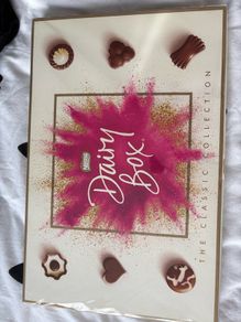 Nestle dairy box the classic collection 322g