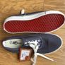 New Canvas Shoes, size 7(40) Image 2