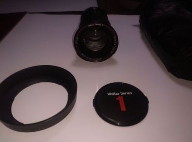 Vivitar 28-105mm f2.8-3.8 Series 1 Macro - Lens (Om body)