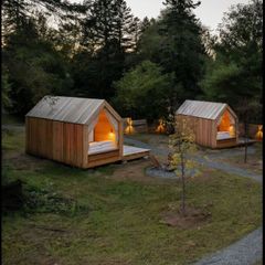 Airbnb , glamping pods