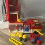 Vtech toot toot 2-in-1 Fire Station Image 2