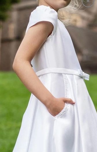 Stunning Communion Dress and accessorise