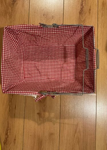 Beautiful Basket for a Hamper 40x30x15cm