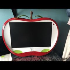 Hannspree TV , 27.5" inch , working