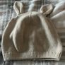 Girls hat 6/12 mths Image 3