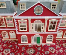 Large Doll house