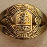 9 ct yellow gold gent's rings Image 9