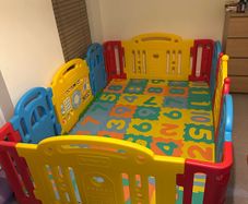 Dwinguler Castle Baby playpen