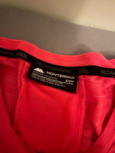 Pink monterain t shirt