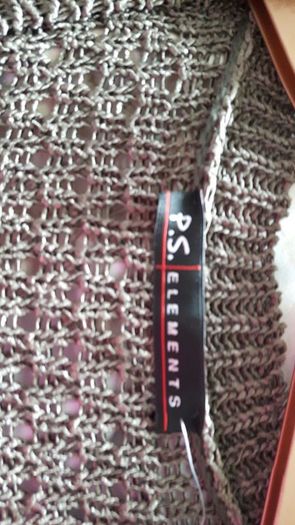 Pamela scotts short sleeve cardi