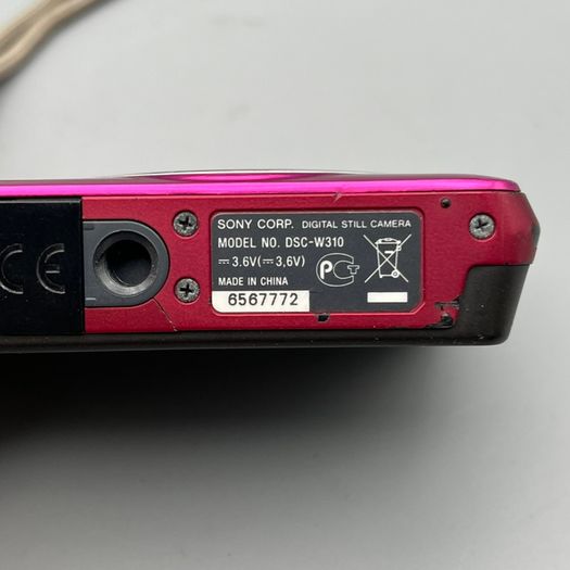 Sony Cyber-shot DSC-W310 12.1MP Digital Camera Pink - Full Kit