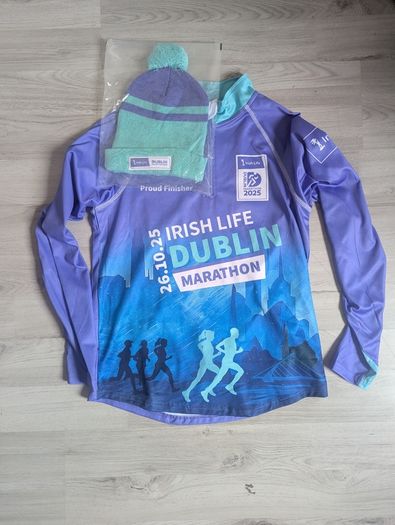 2025 Dublin Marathon Hat and Shirt