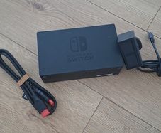 OFFICIAL Nintendo SWITCH Docking Station + charger