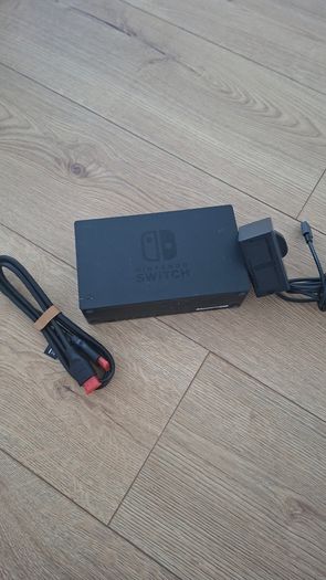 OFFICIAL Nintendo SWITCH Docking Station + charger