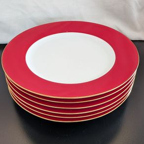 Crate and Barrel 6x Halo Red Dinner Plates 26cm Gold Trim
