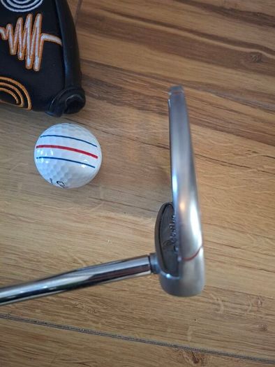 Rare Odyssey White Hot Sabertooth XG Putter