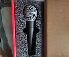 Microphone