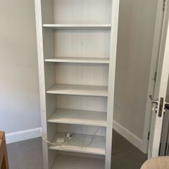 Dresser / book case