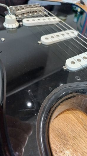 Squier E Series Stratocaster