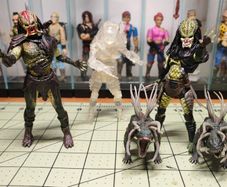 Hiya Toys 1/18 Predator figure set