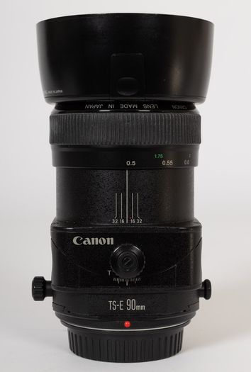 Canon TS-E 90mm f/2.8 Tilt-Shift Lens with Extender EF 1.4x III