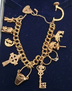 Vintage 9ct yellow gold charm bracelet