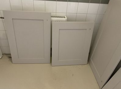 Kitchen press doors