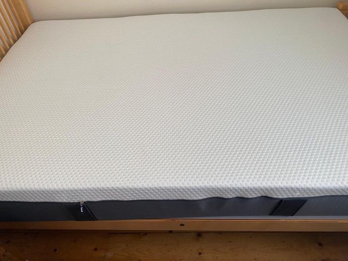 Emma small double mattress, barely used