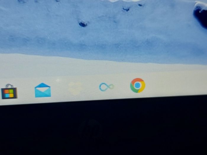HP 15.6 inch Laptop, Model 15-bw066sa, AMD A6-9220 Radeon R4, 5 Compute Cores 2C + 3G, 2.5GHz, 4GB Ram, 1 Terrabyte HDD,Windows 10, Microsoft Edge, Chrome and VLC