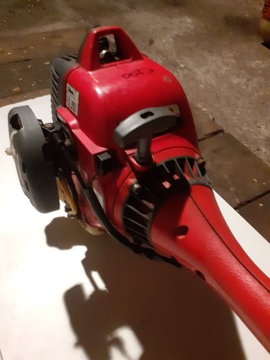 Efco Stark 25TR grass strimmer