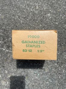 Box of 10k Galvanized staples