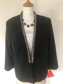 New Savoir Jacket Size 18