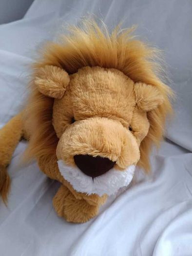 Jellycat Louie Lion Large Brand New With Tags Retired Rare