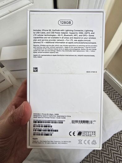 ipad  Mini and iphone  Boxes