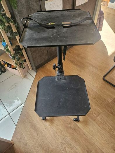 ABDTECH 33 06 plus Mobile projector and laptop stand