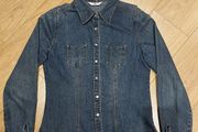 Brand new woman's denim shirt - New Look