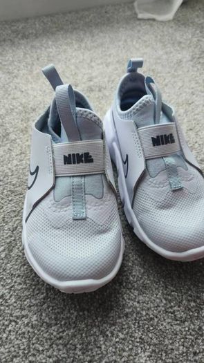 nike flex runners boys/girls blue