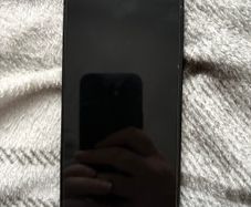 Black iPhone 13 128GB